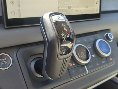 2023 Land Rover Defender 110 SE