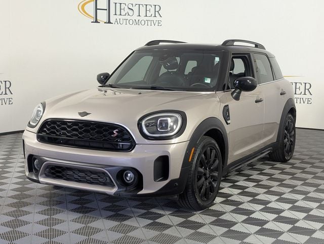 2024 MINI Cooper S Countryman Iconic
