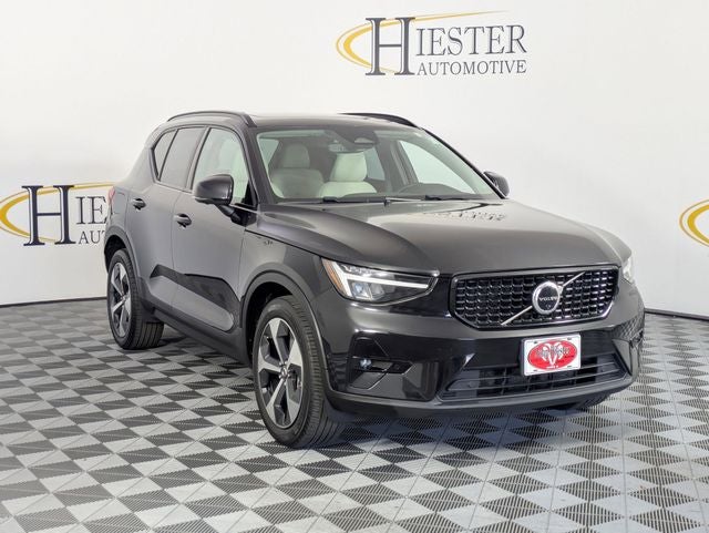 2023 Volvo XC40 Ultimate