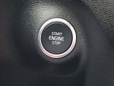 2023 Volvo XC40 B5 Plus Dark Theme