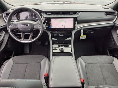 2026 Jeep Grand Cherokee Altitude