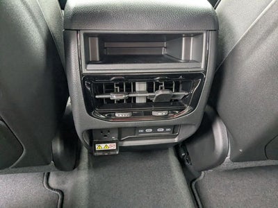 2026 Jeep Grand Cherokee Altitude