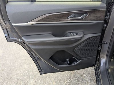2026 Jeep Grand Cherokee Altitude