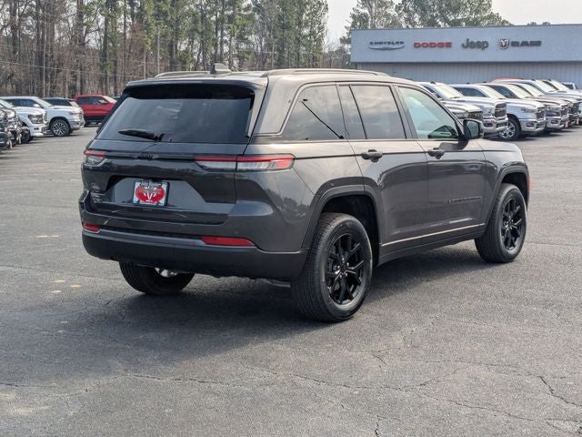 2026 Jeep Grand Cherokee Altitude