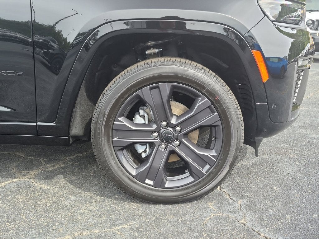 2027 Jeep Grand Cherokee Limited Reserve