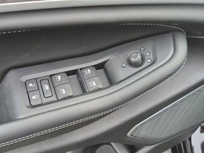 2027 Jeep Grand Cherokee Limited Reserve