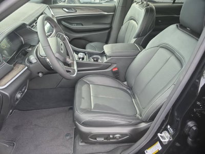 2027 Jeep Grand Cherokee Limited Reserve