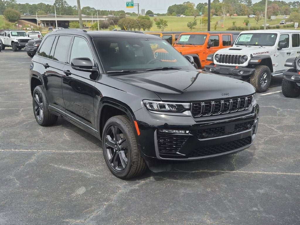 2027 Jeep Grand Cherokee Limited Reserve