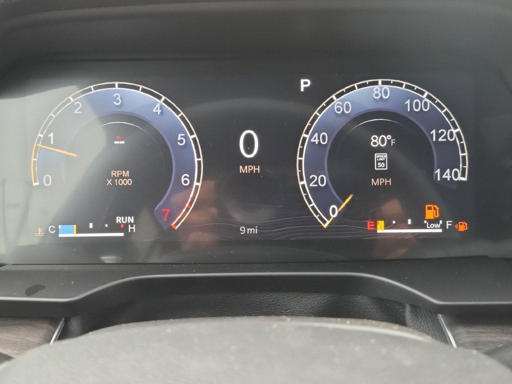 2027 Jeep Grand Cherokee Limited Reserve