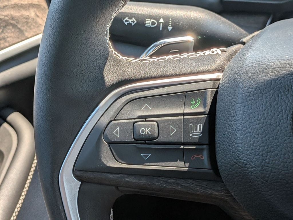 2027 Jeep Grand Cherokee L Laredo Altitude