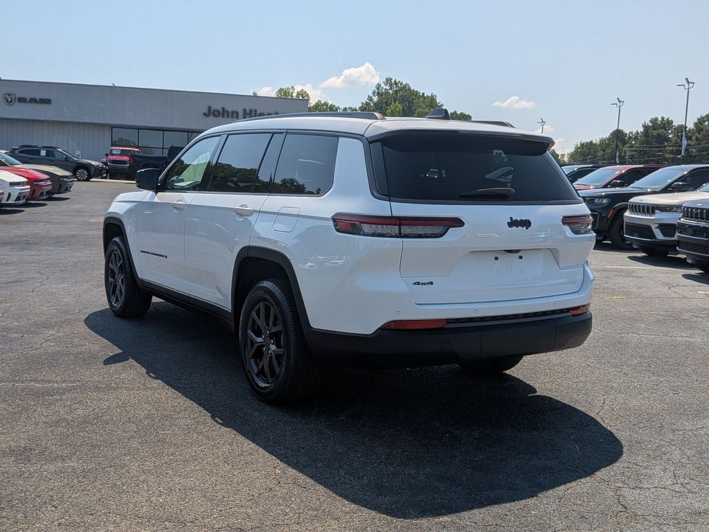 2027 Jeep Grand Cherokee L Laredo Altitude