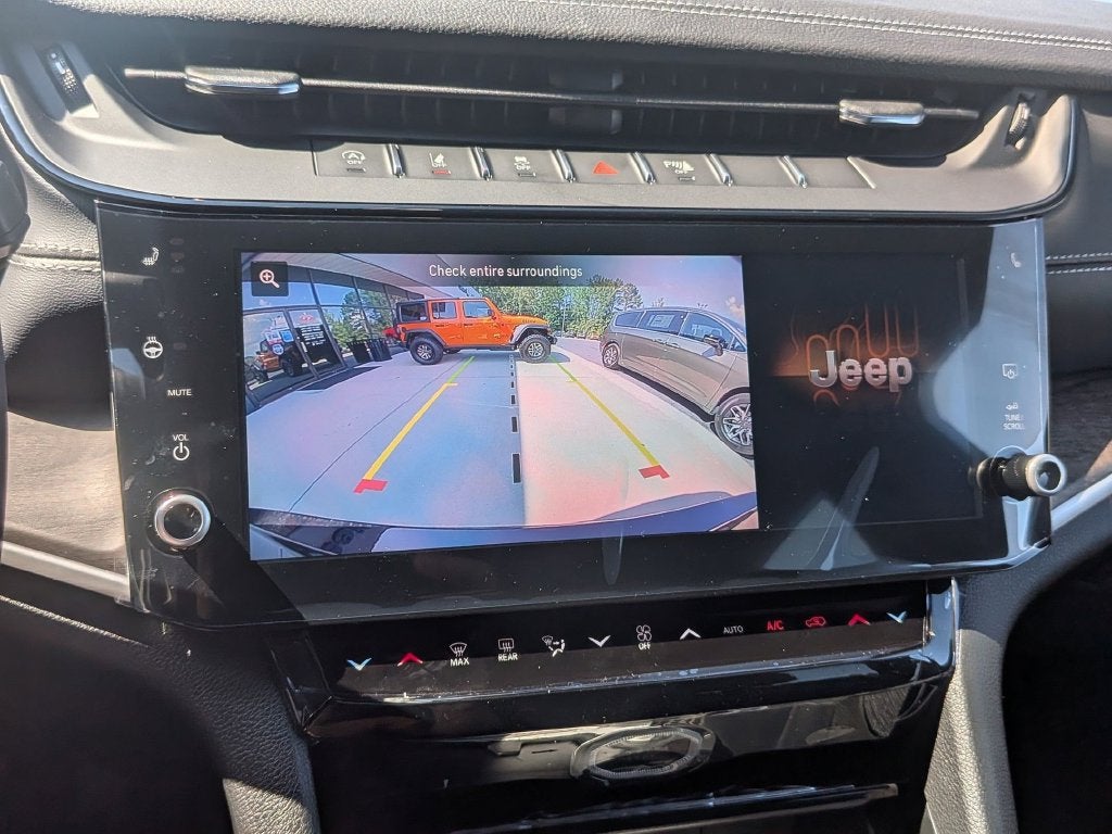 2027 Jeep Grand Cherokee L Laredo Altitude
