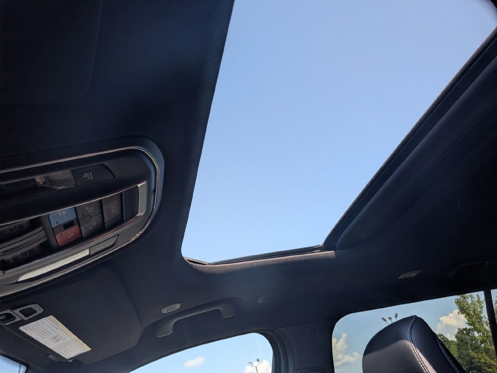 2027 Jeep Grand Cherokee L Laredo Altitude