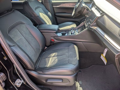 2027 Jeep Grand Cherokee L Laredo Altitude