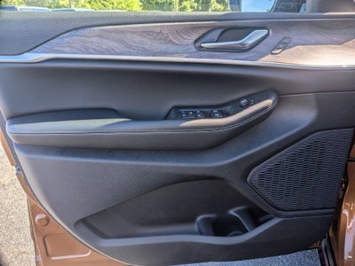 2027 Jeep Grand Cherokee L Limited
