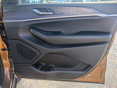 2027 Jeep Grand Cherokee L Limited