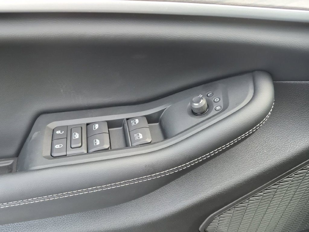 2027 Jeep Grand Cherokee L Limited