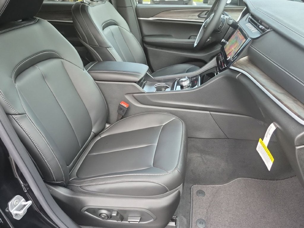 2027 Jeep Grand Cherokee L Limited