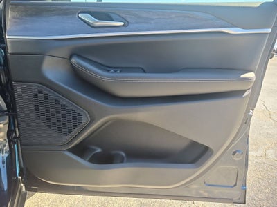 2027 Jeep Grand Cherokee L Limited