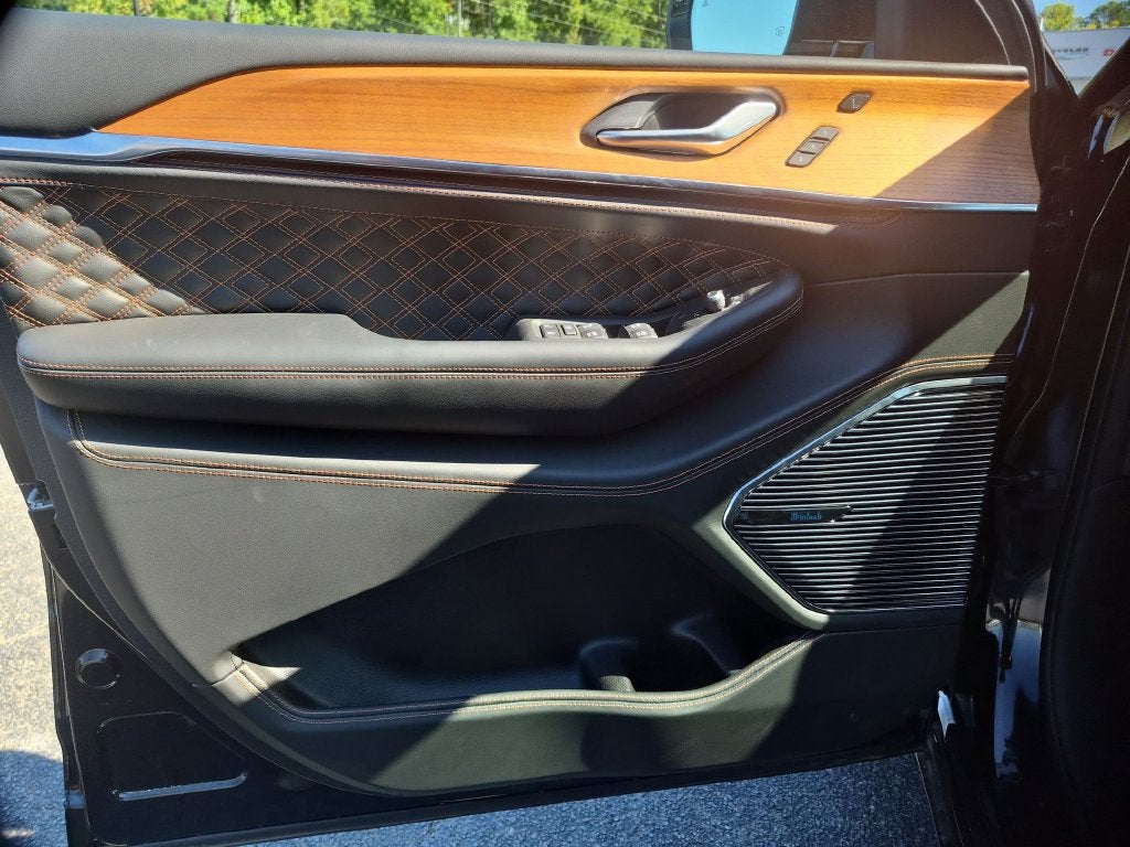 2026 Jeep Grand Cherokee L Summit