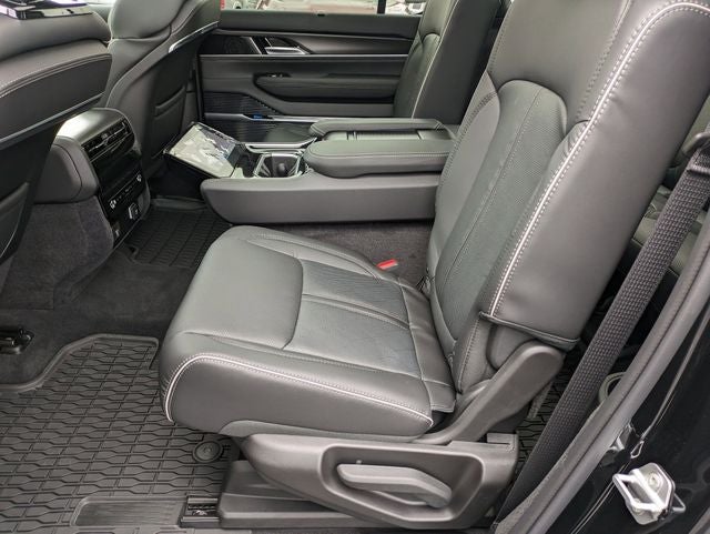 2024 Jeep Grand Wagoneer L Series II