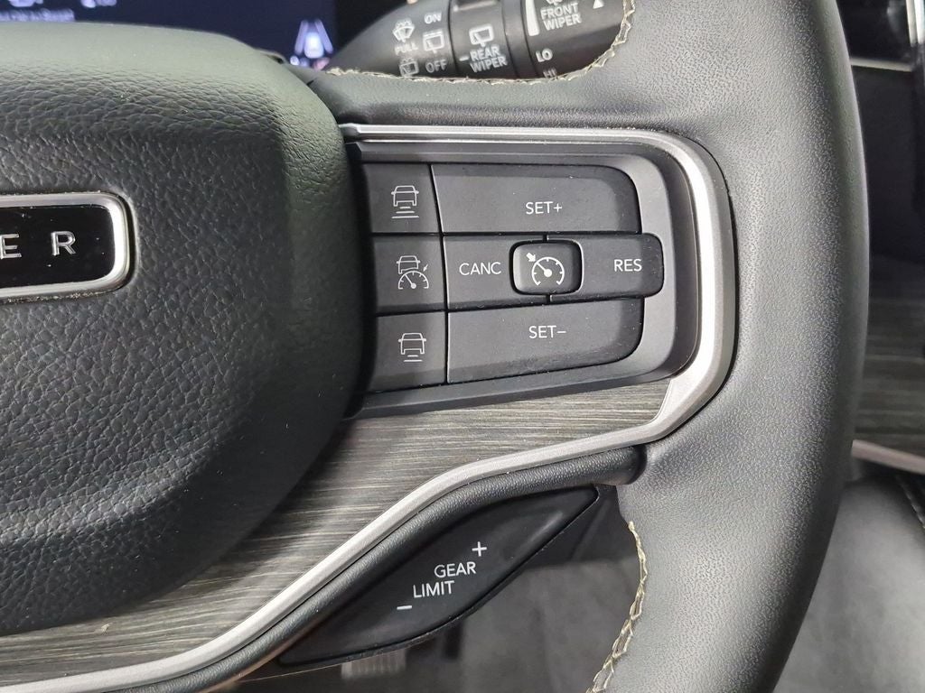 2024 Jeep Wagoneer Series II