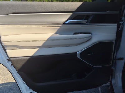 2027 Jeep Grand Wagoneer Limited Altitude
