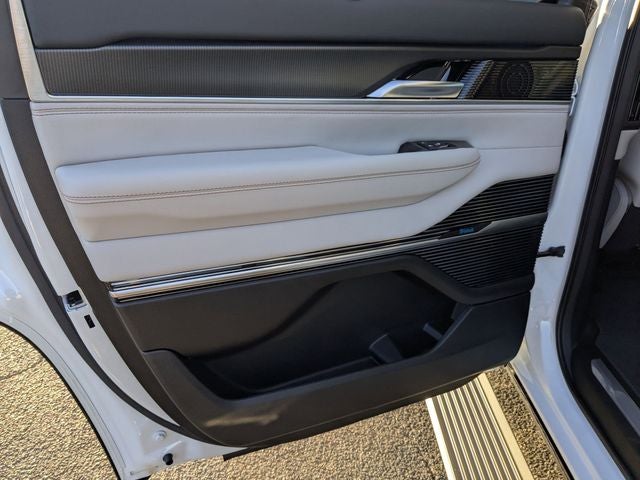 2026 Jeep Grand Wagoneer Summit Obsidian