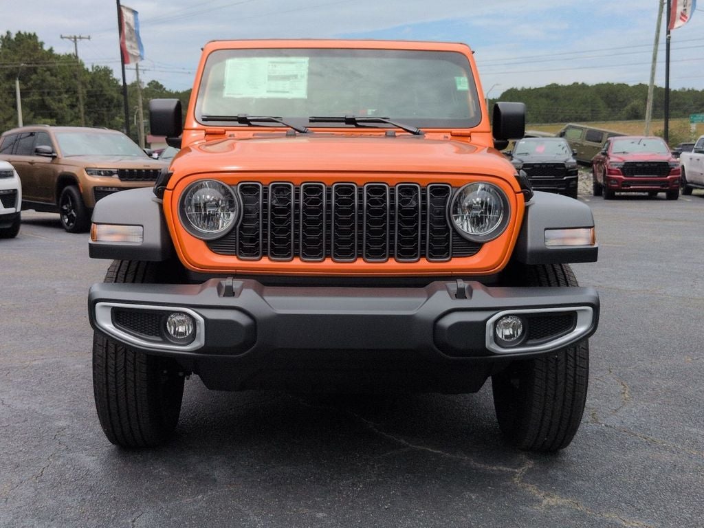 2026 Jeep Gladiator Sport