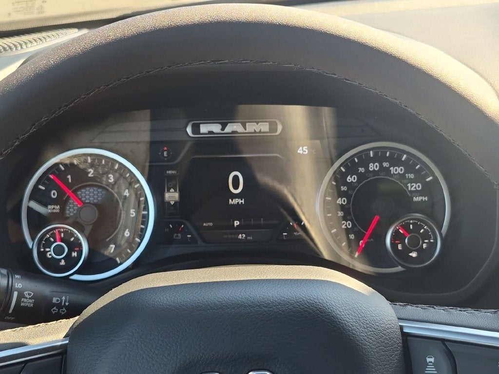 2027 RAM 1500 Big Horn/Lone Star