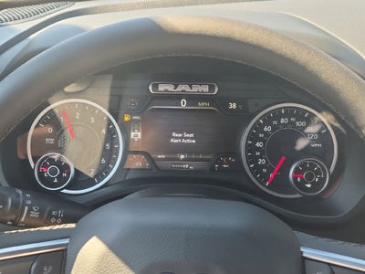 2027 RAM 1500 Big Horn/Lone Star