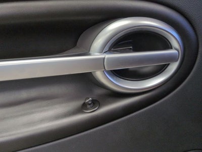 2004 Chevrolet SSR Base