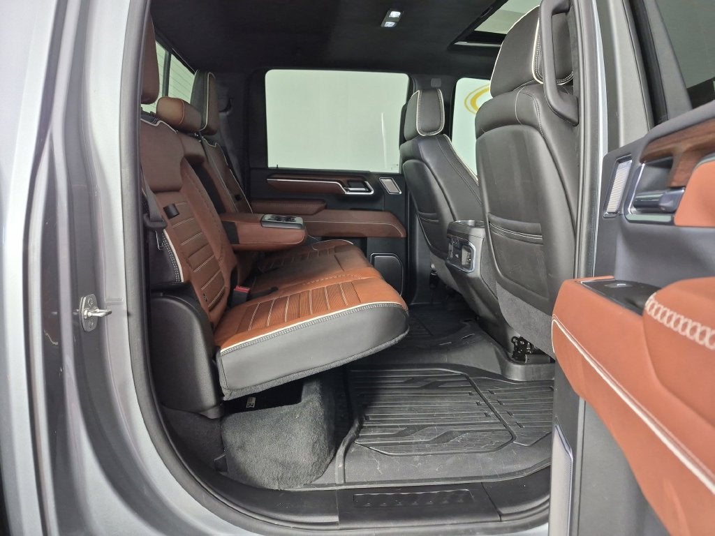 2025 GMC Sierra 3500HD Denali Ultimate