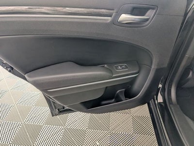 2022 Chrysler 300 Touring