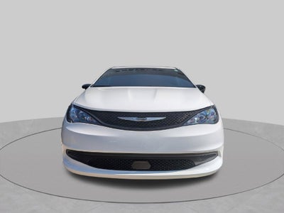 2027 Chrysler Pacifica LX