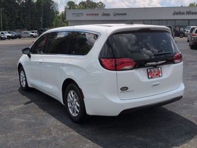 2027 Chrysler Pacifica LX