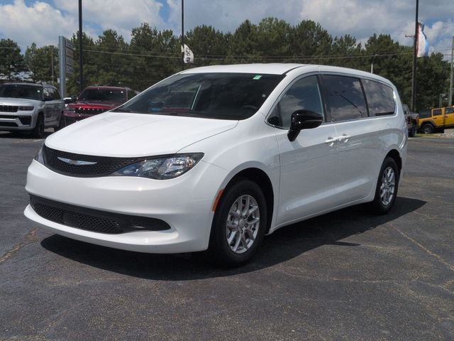 2027 Chrysler Pacifica LX