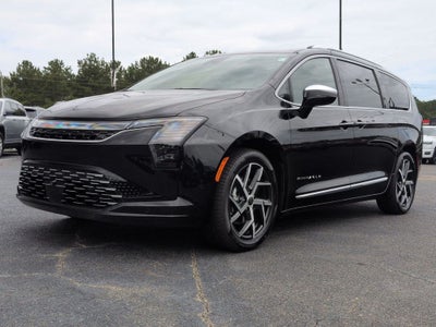 2027 Chrysler Pacifica Pinnacle