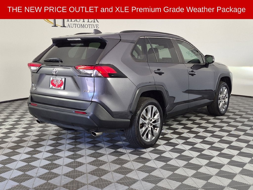 2022 Toyota RAV4 XLE Premium