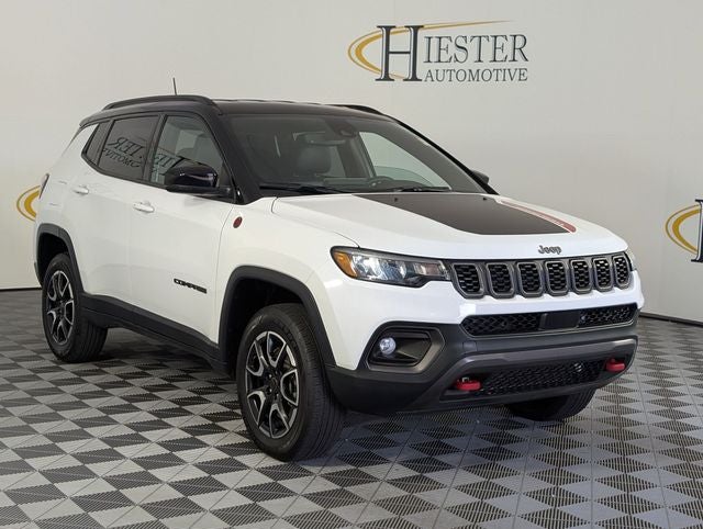 2025 Jeep Compass Trailhawk