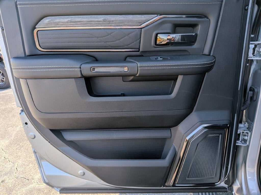 2027 RAM 2500 Limited