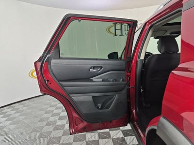 2022 Nissan Pathfinder Platinum