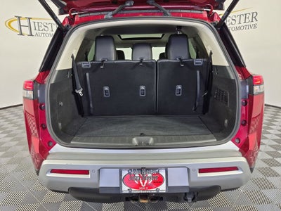 2022 Nissan Pathfinder Platinum