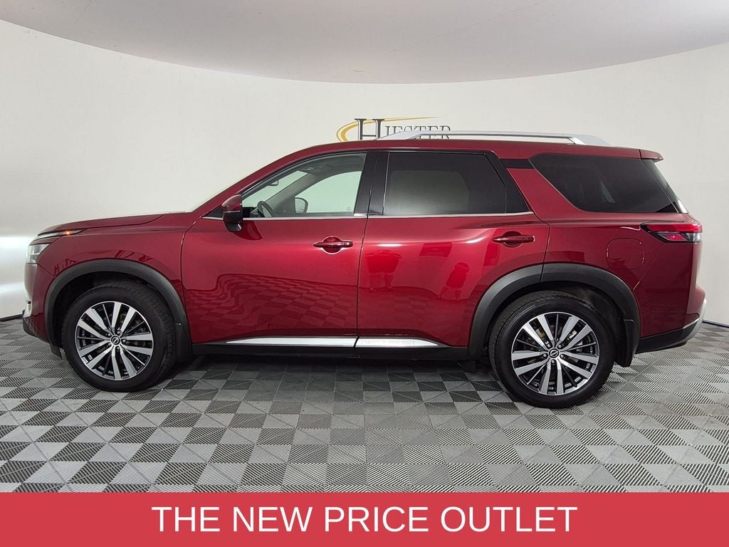 2022 Nissan Pathfinder Platinum
