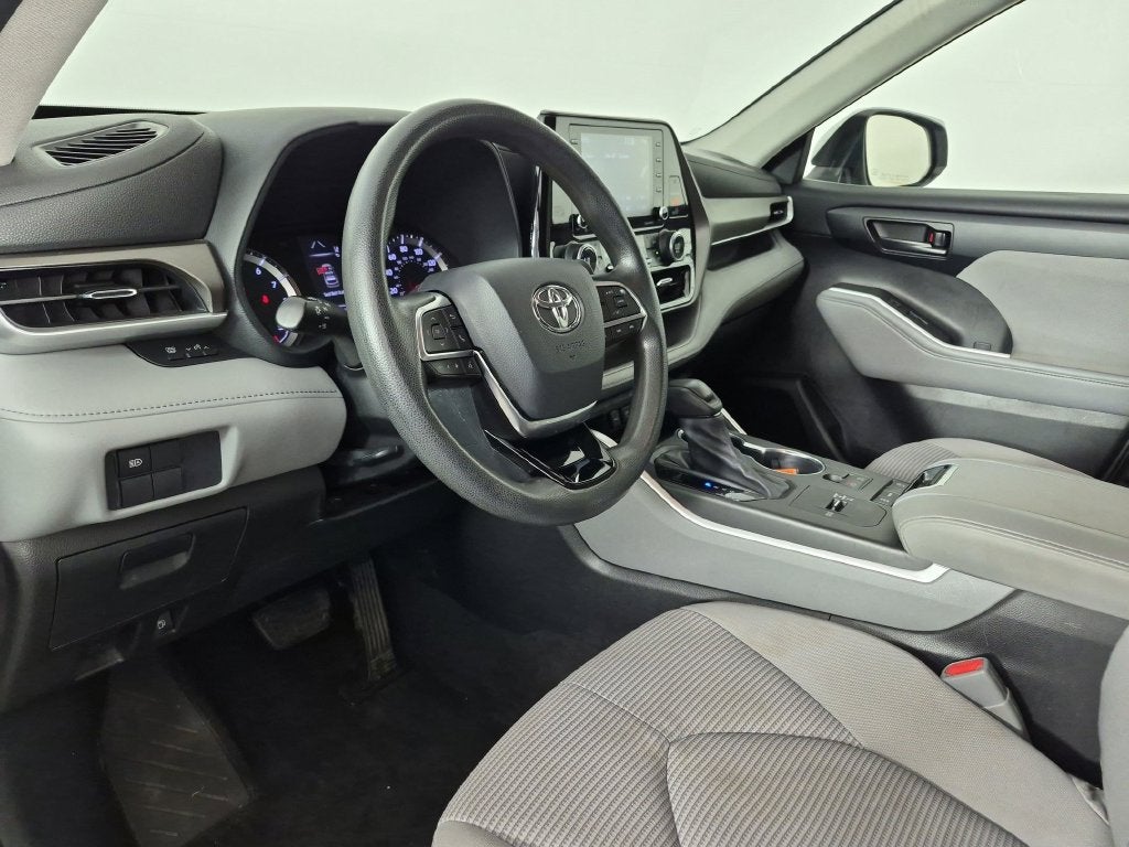 2021 Toyota Highlander L