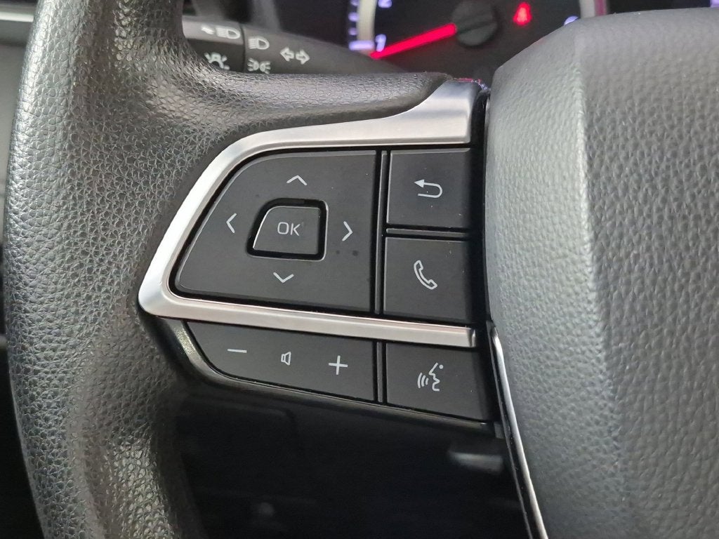 2021 Toyota Highlander L