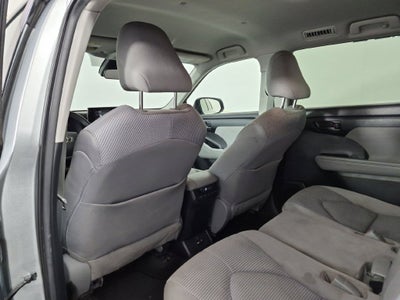 2021 Toyota Highlander L