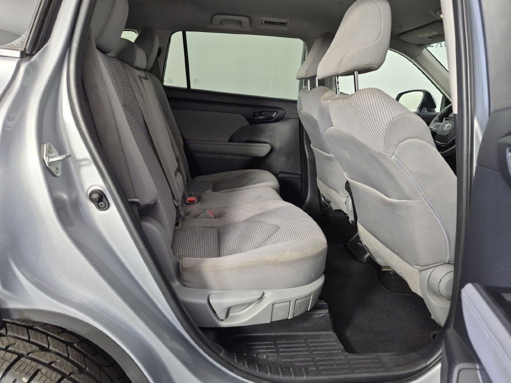 2021 Toyota Highlander L