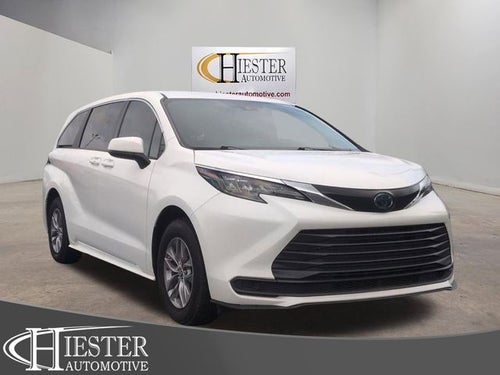 2024 Toyota Sienna LE 8 Passenger