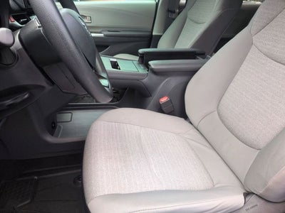 2024 Toyota Sienna LE 8 Passenger